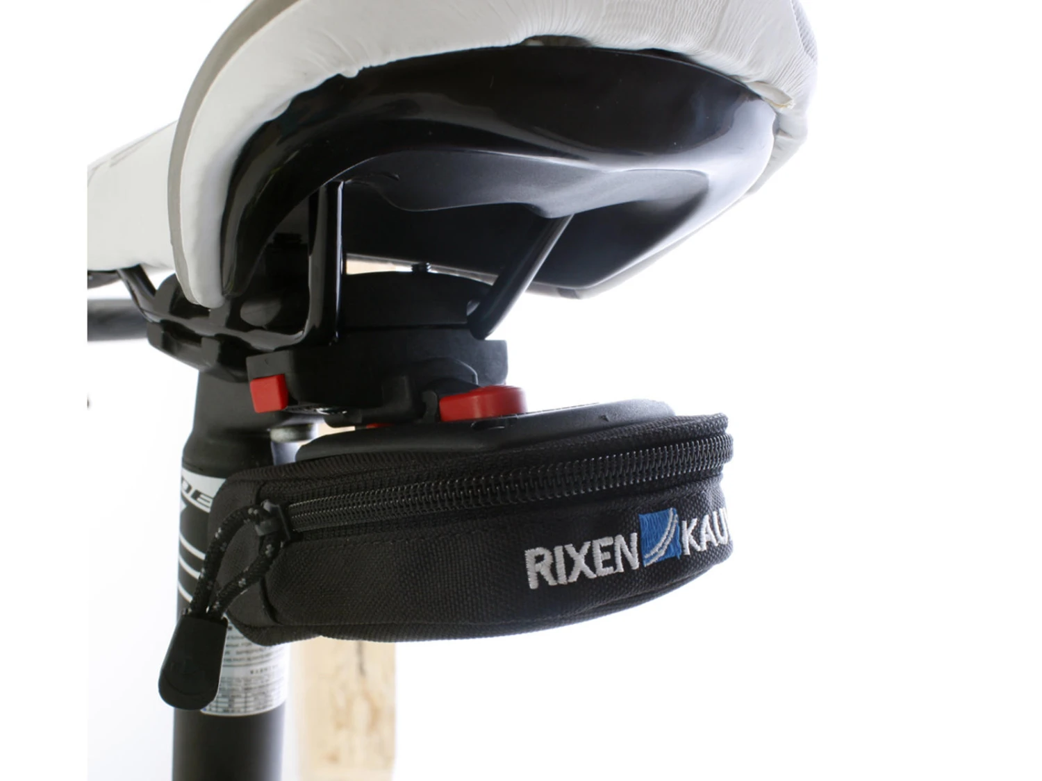 Klickfix - Sadelväska - Svart 0,2 Liter 1 Klickfix - Sadelväska - Svart 0,2 Liter